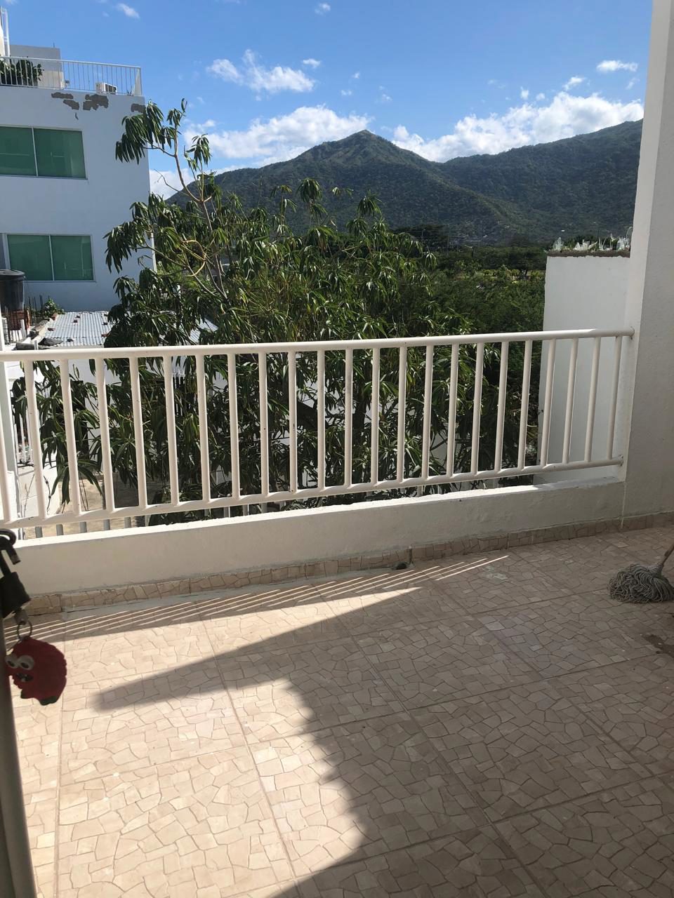 Edificio en venta y arriendo en Bello Horizonte Santa Marta Magdalena. 3