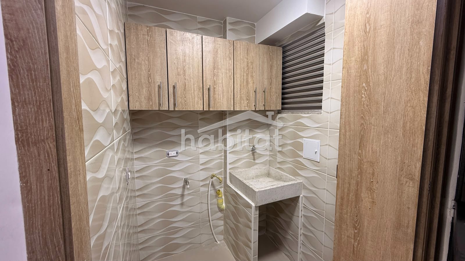 Arriendo apto en edificio flora 3