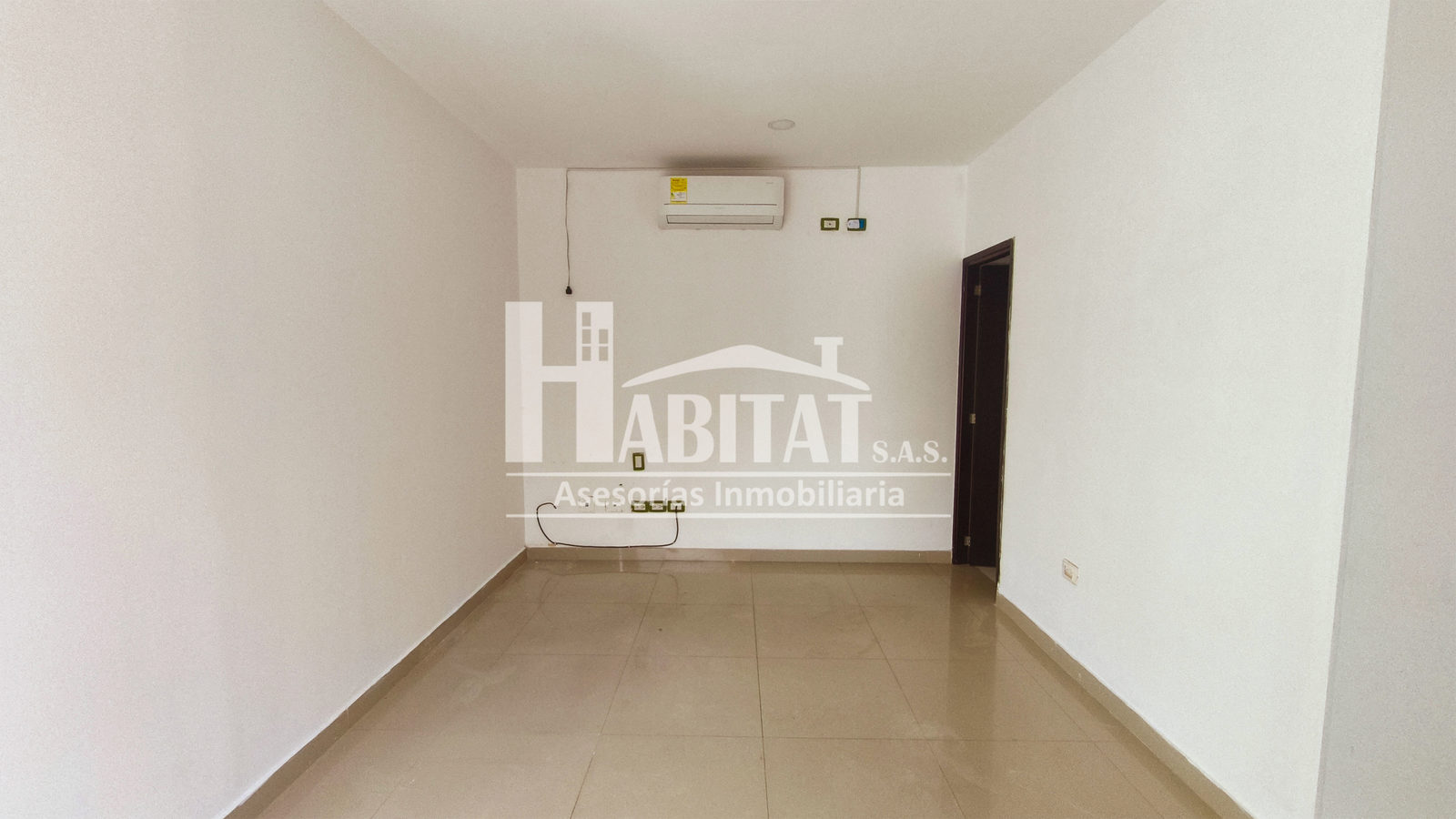 Local en arriendo, Avenida Libertador, Santa Marta Magdalena 2