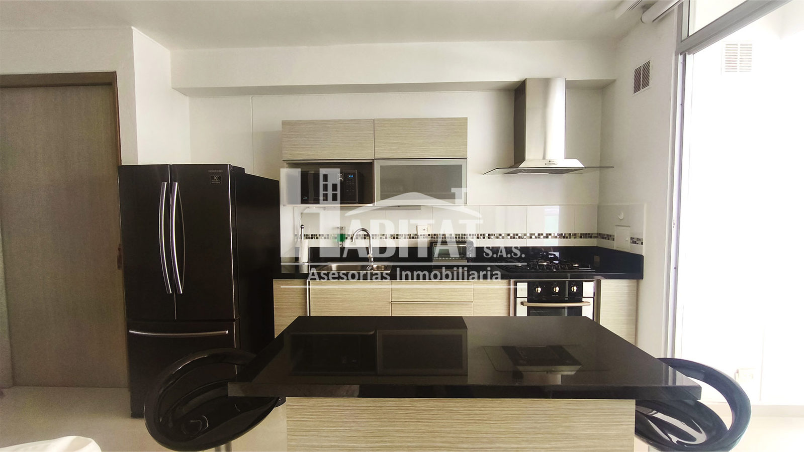 Apartamento en arriendo, Rocca Di Mare, Rodadero Santa Marta Magdalena 2