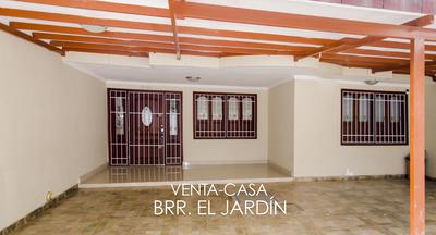 Casa en venta en Jardin Santa Marta Magdalena.